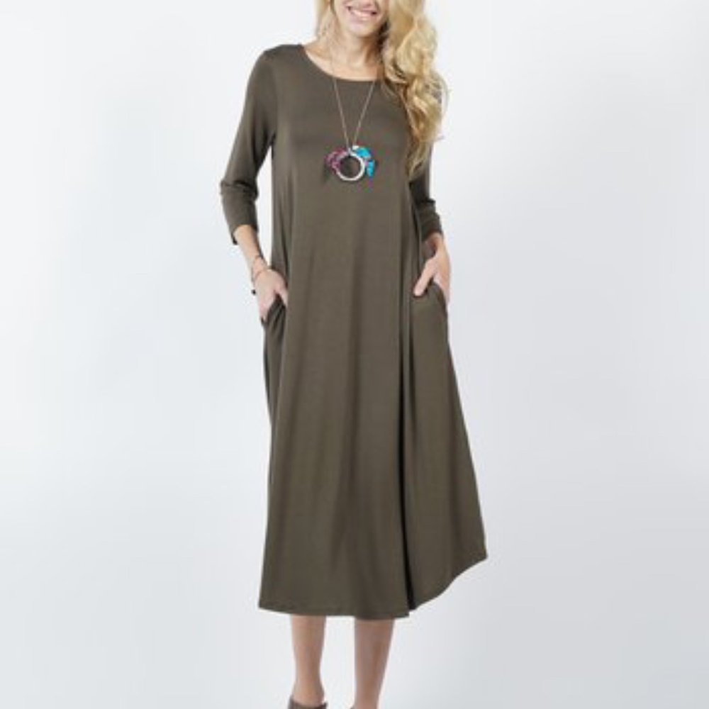 OLIVE 3/4 SLEEVE MIDI DRESS w/ POCKETS